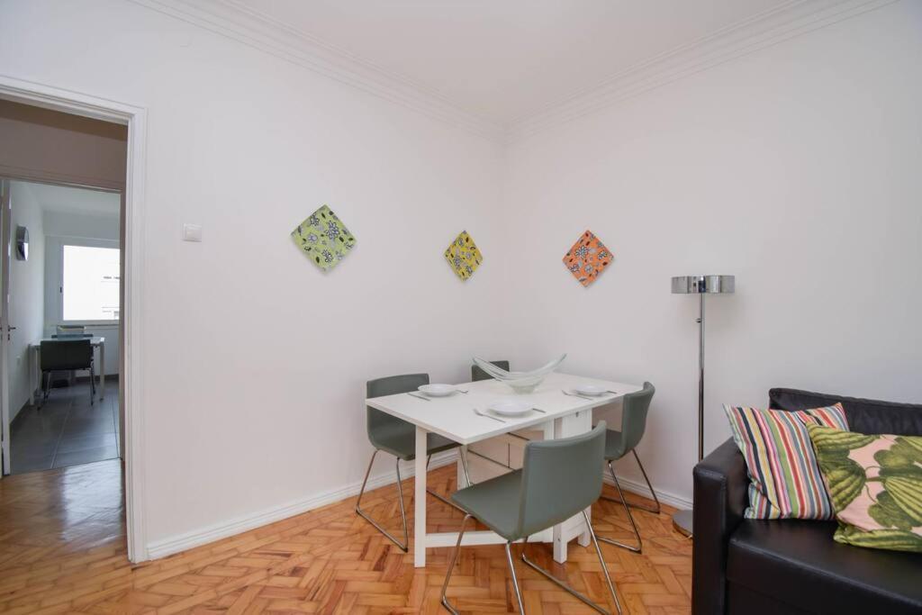 Cozy And Sunny Family Apartment リスボン エクステリア 写真